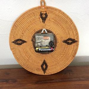 Trending Bamboo <b>Woven</b> hyacinth clock with Patterned Lid for Fruit <b>Laundry</b> Dining Room Furniture Decorative Storage Boxes Bins - Product Image 2