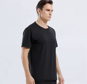 Nouvelle arrivée de t-shirts pour hommes en coton biologique Meilleure vente Chemise de sonnerie élégante et respirante personnalisée pour adulte de la plus haute qualité - Product Image 6