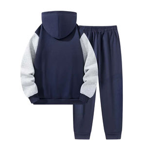 Ensembles de survêtements pour enfants les plus vendus Pull à manches longues Vêtements d'hiver chauds Survêtement pour garçons et filles avec poche kangourou - Product Image 2