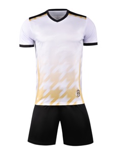Camisetas de Fútbol Sublimadas Impresas Personalizadas de Alta Calidad, Ligeras y Duraderas, 100% Poliéster, Pantalones Cortos, Colores Personalizados para Equipos y Clubes - Product Image 3