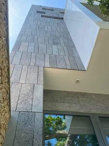 Carreaux de pierre de latérite grise de qualité supérieure Tailles personnalisées et finition texturée pour les cuisines modernes dans les villas et les appartements - Product Image 5