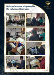 Suministro directo de fábrica de reloj de diamante helado de bajo precio Pantalla analógica de acero inoxidable Moissanite VVS Clarity Nuevo estilo de moda - Product Image 6