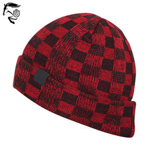 Gorro de Punto Jacquard 100% Lana de Primera Calidad - Gorro de Invierno Cálido con Estampado Digital para Hombre y Mujer, Diseño Sólido - Product Image 1
