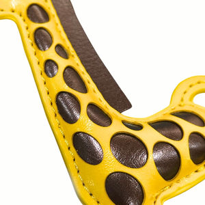 Charms de sac en cuir PU forme 3D animal personnalisé en usine OEM - Product Image 5