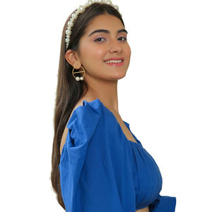 New Arrival Classic Blue Bishop Sleeve Crop <b>Top</b> Printed Crop <b>Top</b> for Women From Wholesale Garment Textile at Reasonable Price - Product Image 2