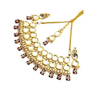 Ensemble de bijoux de mariée de luxe plaqué or 18 carats, serti de pierres Kundan marron et de perles blanches, plaqué or 24 carats pour mariage - Product Image 1