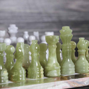 Juego de Ajedrez de Mármol Verde Ónix, Juego de Mesa Más Vendido con Piezas Elegantes, Juego Atemporal para el Hogar o la Oficina - Product Image 3