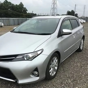 Coche híbrido Toyota de alta calidad al por mayor barato, concesionario de coches usados de segunda mano/Toyota Auris usado - Product Image 1