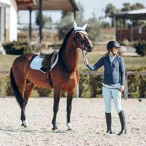 Nouveau tapis de selle de course de chevaux à la mode, style anglais, avec logo personnalisé, tapis de selle carrés en daim matelassé, dressage occidental - Product Image 4