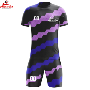 ชุดฟุตบอลโพลีเอสเตอร์ 100% พิมพ์ลายแบบรีดร้อนตามสั่ง ชุดเต็ม ระบายอากาศได้ดี น้ำหนักเบา เสื้อและกางเกงขาสั้นสำหรับมืออาชีพ - Product Image 1