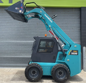 Chargeuse compacte sur pneus Sunward SWL3220 avec moteur Kubota V3307-DI-T 74,2 CV et pompe hydraulique pour mini-tracteur frontal - Product Image 1