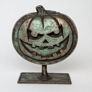 Sculpture de citrouille décorative en aluminium, vernis à patine vintage, détails faits à la main améliorant les intérieurs de maison festifs d'Halloween - Product Image 3