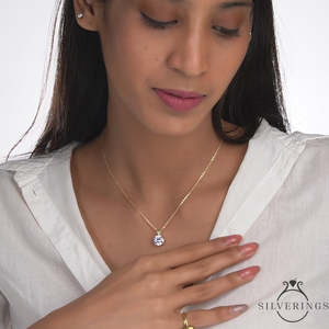 Collier Solitaire en Argent Sterling 925 Plaqué Rhodium avec Zircon et Chaîne Géométrique Or Rose, Tendance Diamant, pour Fiançailles - Product Image 1