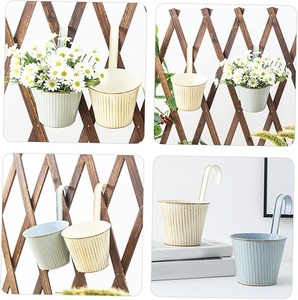 Embossed Durable Iron Flower Pot Vase Hanging Buckets Planter Home for garden Indoor Outdoor Balcony Vintage Style Decoration - Product Image 6
