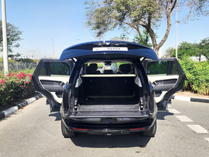Excellent véhicule d'occasion toutes options, propre, 2024 LAND ROVER RANGE ROVER <span class=keywords><strong>VOGUE</strong></span> P530, V8 4.4L BLACK EDITION SUV, prêt à être expédié - Product Image 2