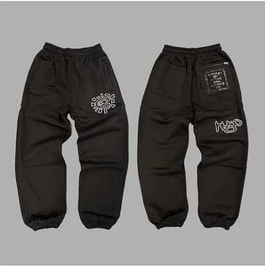 Pantalones Deportivos Americanos de Estilo Urbano para Hombre y Mujer, Corte Regular, Tela Oxford, Estampados, con Forro Polar Negro y Cintura Elástica - Product Image 2