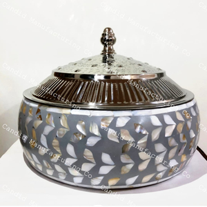 Guisos de acero inoxidable madre perla para servir comida hechos a mano en la India - Product Image 3