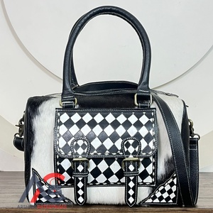 กระเป๋าถือหนังวัวแท้ลายตารางหมากรุก ดีไซน์ใหม่ปี 2025 งานแฮนด์เมด สำหรับผู้หญิง - Product Image 1