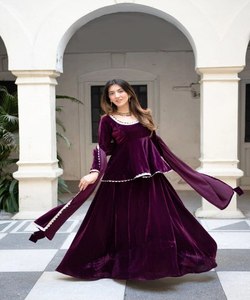 Séquence de fil de velours attrayant haut de travail bas avec dupatta vêtements de mariage meilleur prix vêtement textile pour femmes surat - Product Image 1