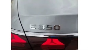 Mercedes-Benz 2025 E 350 Sedán 4MATIC con Volante a la Izquierda, Certificado como Limpio y Seminuevo - Product Image 5