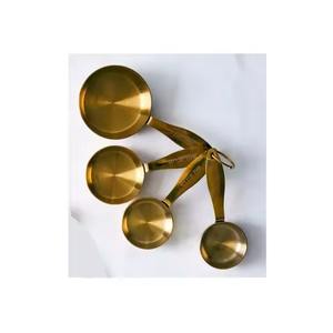 Ensemble d'accessoires de cuisine en acier inoxydable rose doré élégant, 4 pièces, outils de pâtisserie, tasses et cuillères à mesurer avec manche en bois de noyer - Product Image 6