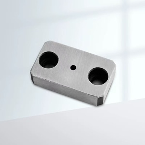 लिफ्टर गाइड ब्लॉक लिफ्टर गाइड बुशिंग स्क्वायर गाइड रीकंटेनर ब्लॉक मोल्ड भागों लाइक्सिंडा 0.01 मिमी सहिष्णुता अनुकूलन अनुकूलन - Product Image 2