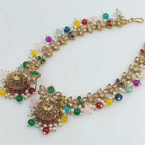 PENDIENTES JUMKHAS TRADICIONALES INDIOS Y KUNDAN CHAPADO EN ORO CON PENDIENTES DE PERLAS PARA MUJERES Y NIÑAS - Product Image 1