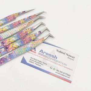 Pince à épiler professionnelle pour extension de cils à poignée diamantée avec logo personnalisé Papier à pointe pointue en acier inoxydable durable vente en gros - Product Image 6