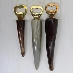 ที่เปิดขวดเบียร์ทำจากไม้พร้อมโลโก้ออกแบบได้ตามต้องการ - Product Image 5