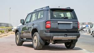 Nuevo/Usado 2024 para PRADO VXR 2.4L SUV Automático 4x4 Blanco R20 Cuero Luces LED en Venta - Product Image 6