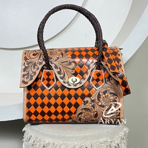 กระเป๋าโท้ทหนังวัวแท้ลายตารางหมากรุก งานแฮนด์เมด พร้อมหูหิ้วถักแบบถอดได้และสายสะพายข้างแบบถอดได้ รุ่นใหม่ล่าสุด ขายส่ง - Product Image 1