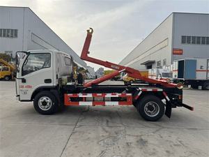 DongFeng 6m3 <span class=keywords><strong>Roll</strong></span>-<span class=keywords><strong>off</strong></span> Truck Skip Loader Swap Body Détachable Container Garbage Truck <span class=keywords><strong>à</strong></span> <span class=keywords><strong>vendre</strong></span> - Product Image 4