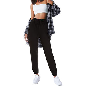 Pantalon de survêtement taille basse pour femme avec poches Joggers super confortables avec logo personnalisé pour salon de yoga ou entraînements de printemps - Product Image 2