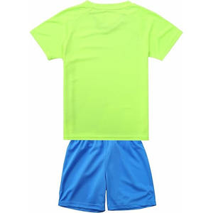 Nouveaux uniformes pour enfants Logo personnalisé de haute qualité Ensemble d'uniformes de football pour enfants Nouveaux vêtements de sport avec maillot de haute qualité et service court - Product Image 3