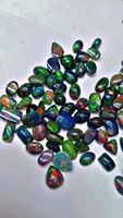 Opale noire de Welo d'Éthiopie naturelle de qualité supérieure, cabochon, pierre de naissance d'octobre, pierre précieuse en vrac, traitée par cirage/huile, certifiée par un tiers
