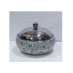 Cazuela de olla caliente de forma redonda de diseño admirable con trabajo de Meana y tapa martillada de acero inoxidable - Product Image 3