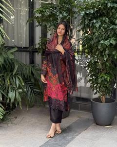 ชุดซอลวาร์อินเดียแบบดั้งเดิมพร้อมชุดเล่นซอฟต์การจับคู่สำหรับเทศกาลชาติพันธุ์ในราคาที่ดีที่สุดจากอินเดีย - Product Image 6