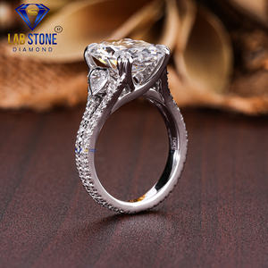 Lab-Stone Party Wear Bague en diamant 10.872 TDW Diamant taille ovale et ronde Or blanc 18kt Couleur EF-VS - Product Image 5