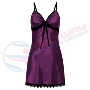 Mini robe de nuit sexy et confortable pour femmes Offre Spéciale vente en gros de chemises de nuit bon marché Ensemble de trois pièces de vêtements de détente - Product Image 2