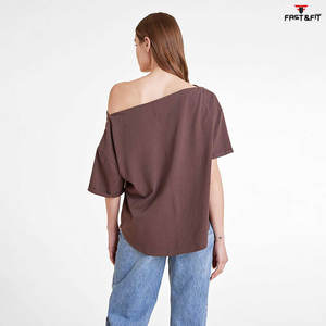 Haute qualité pas cher prix 100% coton personnalisé tenue décontracté femmes hors épaule t-shirts fabriqué au Pakistan - Product Image 2