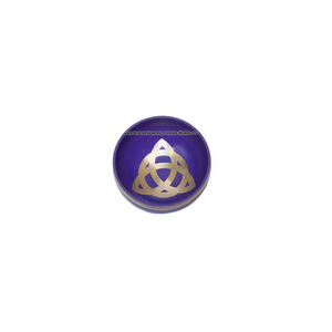 Meilleure offre Bol sonore en laiton Triquetra en violet pour la guérison énergétique, la pleine conscience, la méditation, la relaxation au meilleur prix - Product Image 1