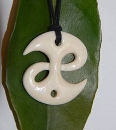 DIFFRANT Imitation ivoire collier PANDANE pendentif dents de dragon cool homme tour de cou rétro bijoux style tribal collier en os - Product Image 3