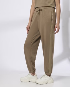 กางเกงสเวตเตอร์ผ้าฝ้ายผสมโพลีเอสเตอร์เนื้อนุ่มสบายสำหรับผู้หญิงรูปร่างสูง พร้อมป้ายและโลโก้ส่วนตัว - Product Image 2