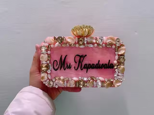 Sac à main de luxe pour femmes avec embrayage en résine strass de haut profil Style de mode par crescent crafts - Product Image 5