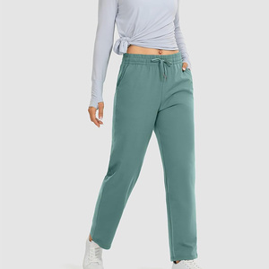 Pantalon de survêtement taille haute pour femme avec étiquette d'impression de logo personnalisée et personnalisation de broderie pour la salle de sport ou le yoga - Product Image 4