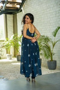 Most Picked Office Party <b>Special</b> Sleeve Less Pattern Huge Flair Bright Color Georgette Silk Embroidered Traditional Indian - Product Image 2