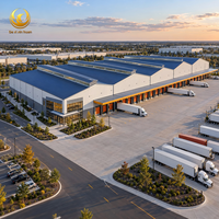 Bâtiment en structure métallique préfabriquée pour entrepôt logistique avec quais de chargement multi-baies et espace de distribution à grande portée