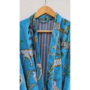 Chaqueta Kimono de Terciopelo Kantha para Mujer, Bata Casual Suave de Verano con Cuello Mandarín y Costuras Artesanales - Product Image 4