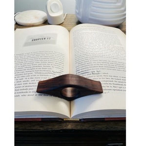 Finger Ring Reader Support <b>Book</b> Finger Holder Wooden - Product Image 1