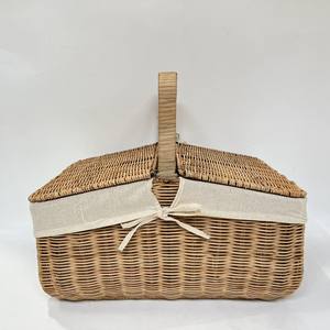 Cesta de pícnic de ratán tejida a mano de diseño tradicional más vendida, versátil y conveniente para picnics al aire libre este verano - Product Image 4